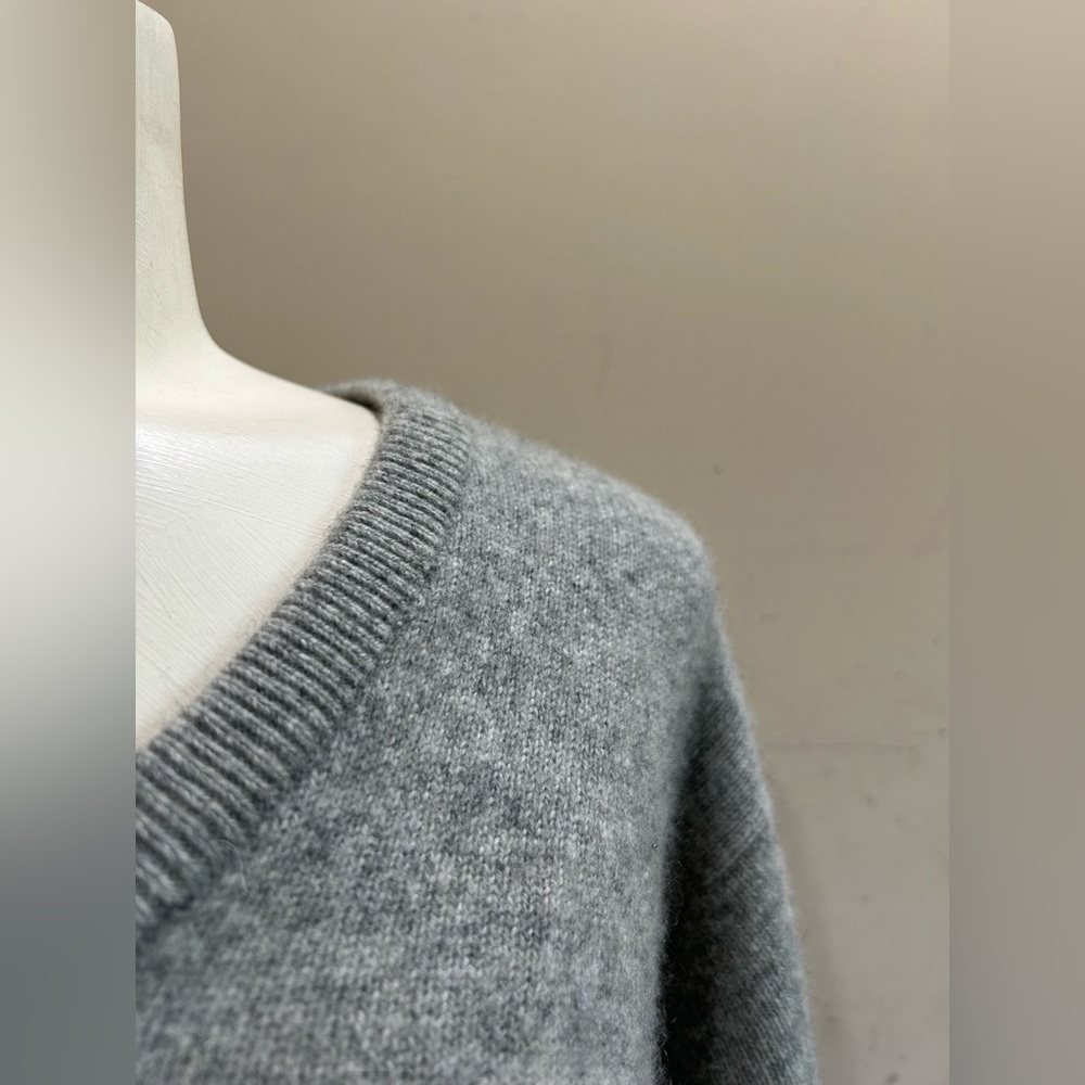 Ballantyne Saks Fifth Avenue Pure Cashmere Sweater - Picture 4 of 7